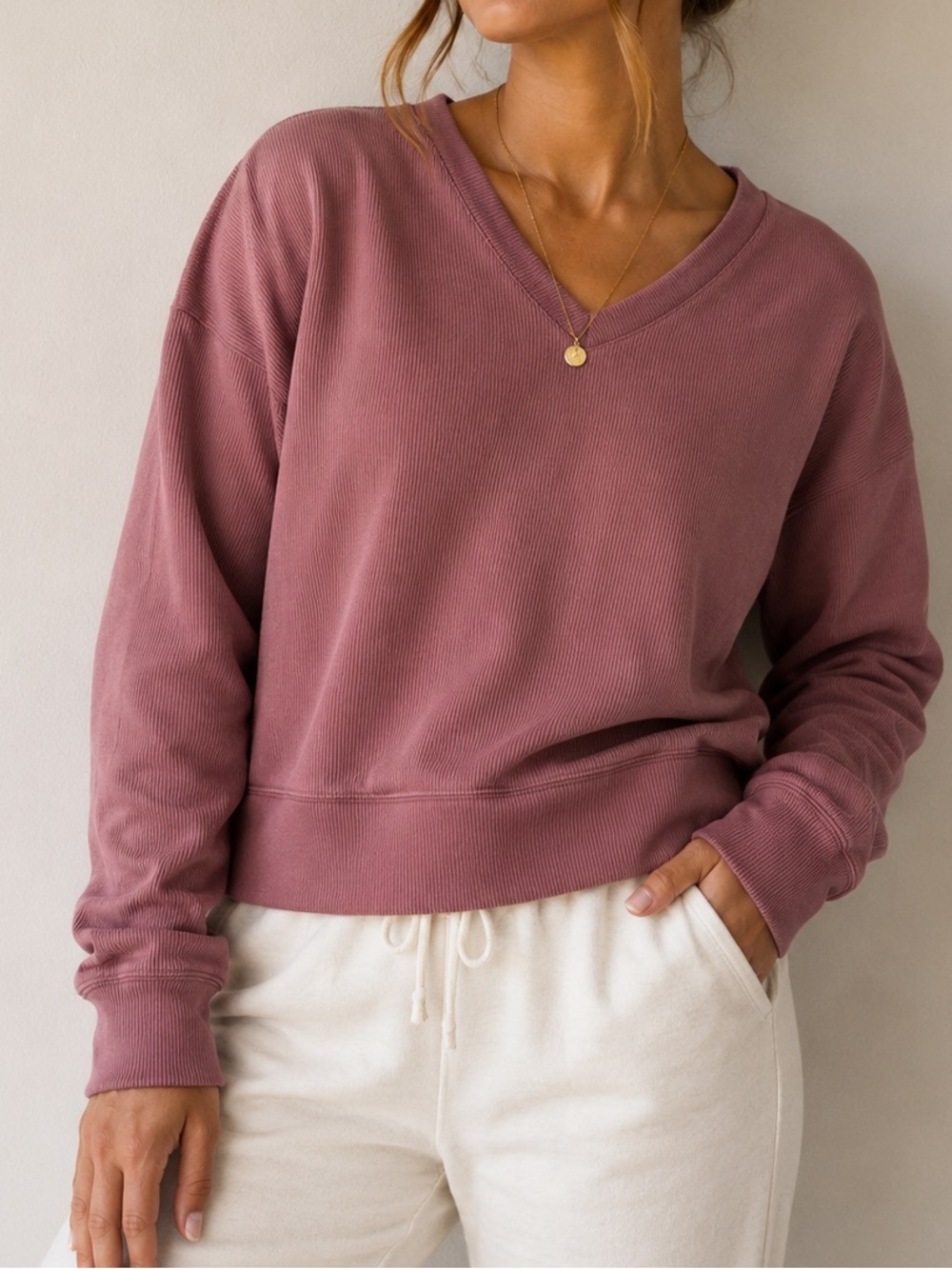 Recreation Thread & Supply V-Neck Ribbed Sweater in Dusty Rose | Size M